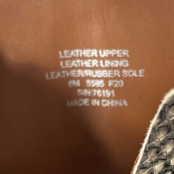 Tory Burch Ruby Python-Embossed Ankle Boots Size 8 Aspen Block Heel Chain Accent - Picture 11 of 13